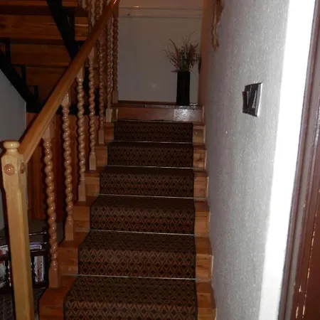 Pensión Apartman Napsugar Vendeghaz *