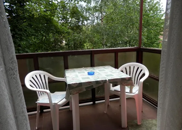 Apartman Napsugar Vendeghaz 게스트하우스 에게르